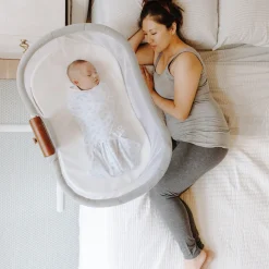 BassiNest® Swivel Sleeper 4.0 Air with Dreamweave Breathable Pad