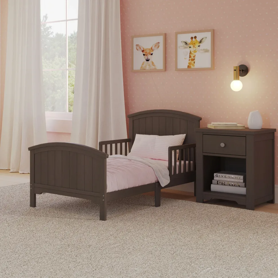 Hampton Toddler Bed, Dapper Gray