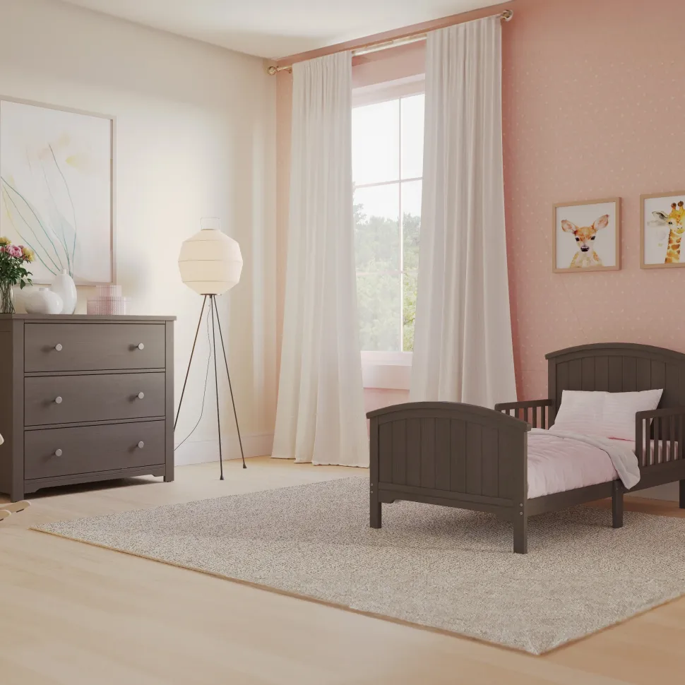Hampton Toddler Bed, Dapper Gray