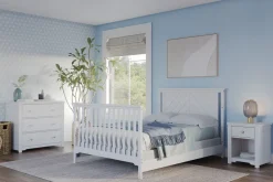 Hampton Flat Top 4-in-1 Convertible Crib, Matte White
