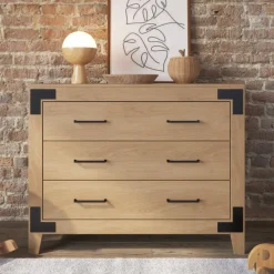 Lucas Dresser, Nutmeg